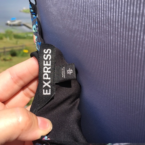 Express Summer Cami - Picture 5 of 5